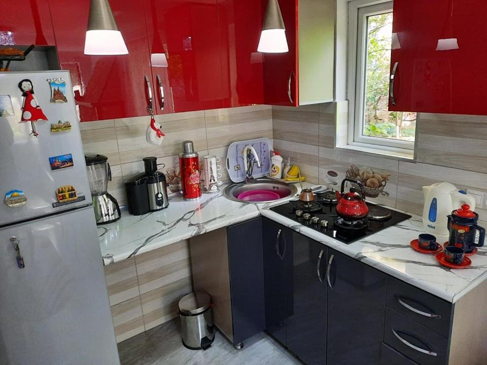 A Rioni Hotell Kutaisi Exteriör bild